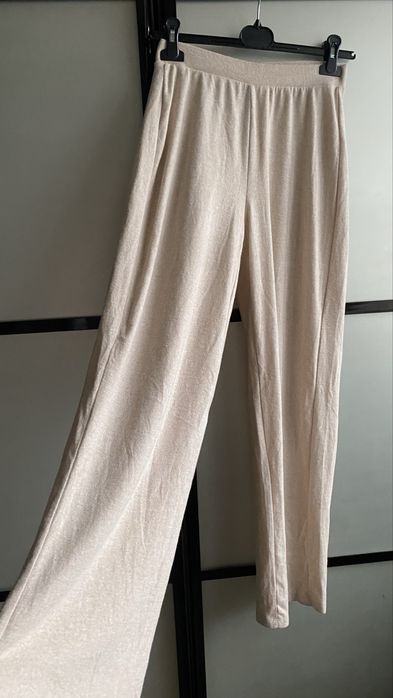 Мягкі штани прямого крою