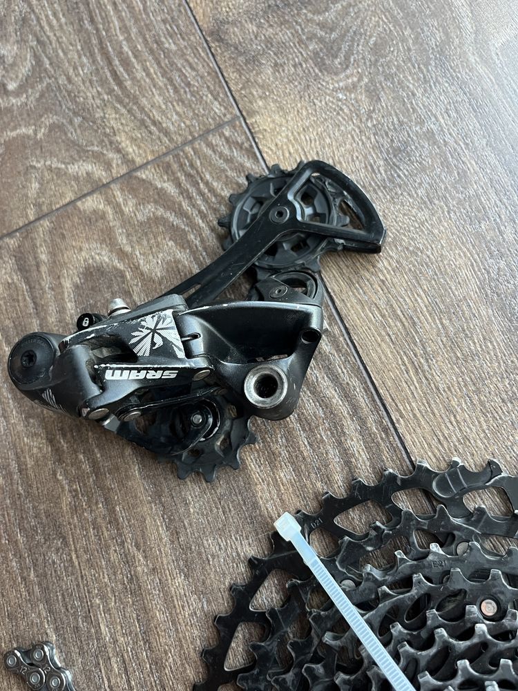 Napęd NX Eagle manetka/przerzutka/kaseta/lańcuch 12s KMC SRAM