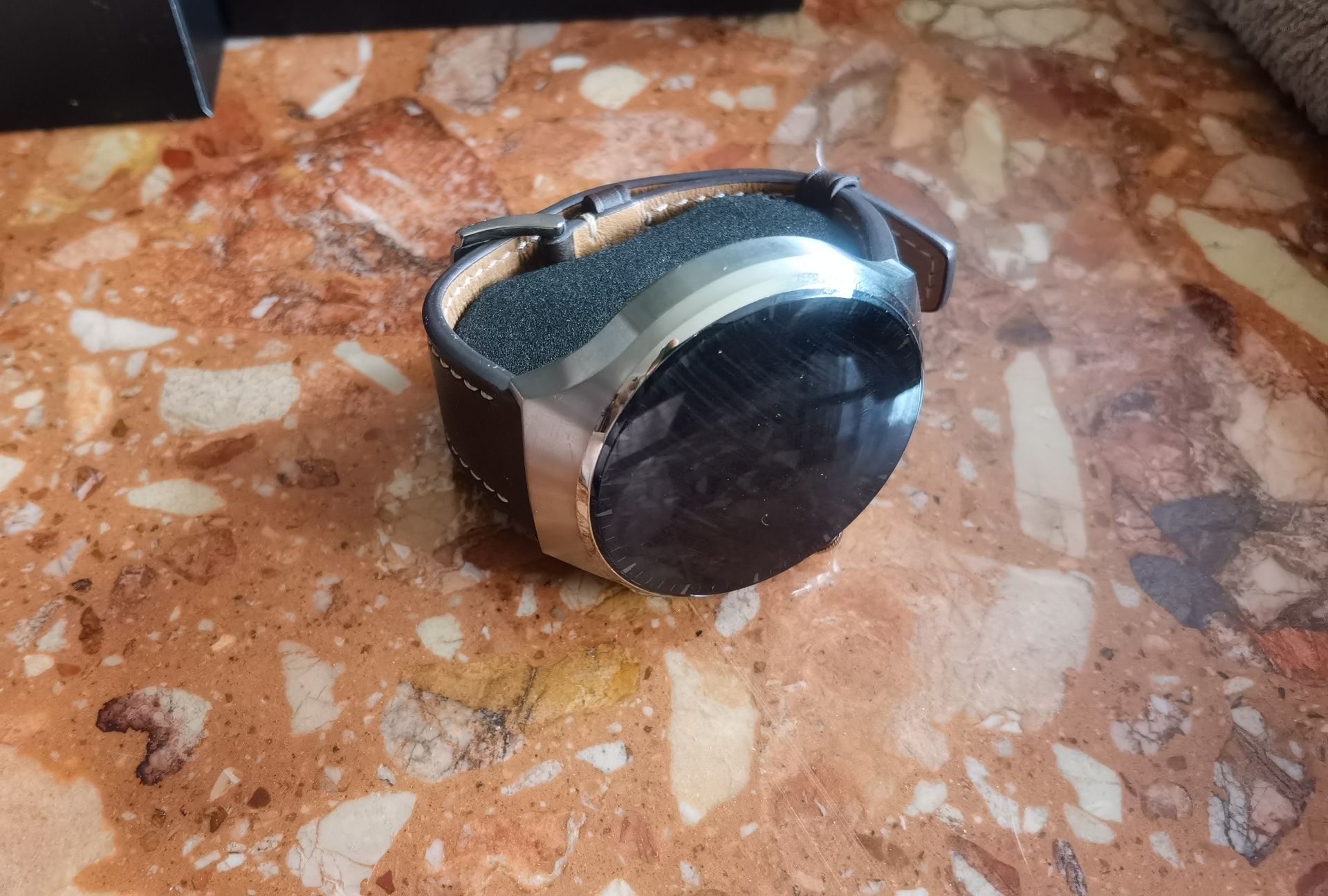 Huawei Watch 4 Pro Brazowy
