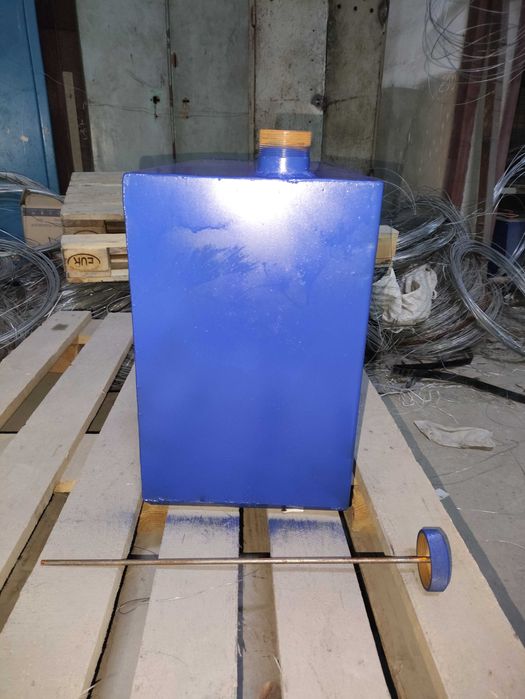 Каністра залізна на 40 літрів