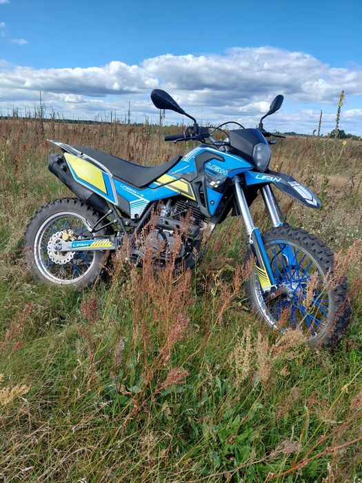 Продам ліфан 250