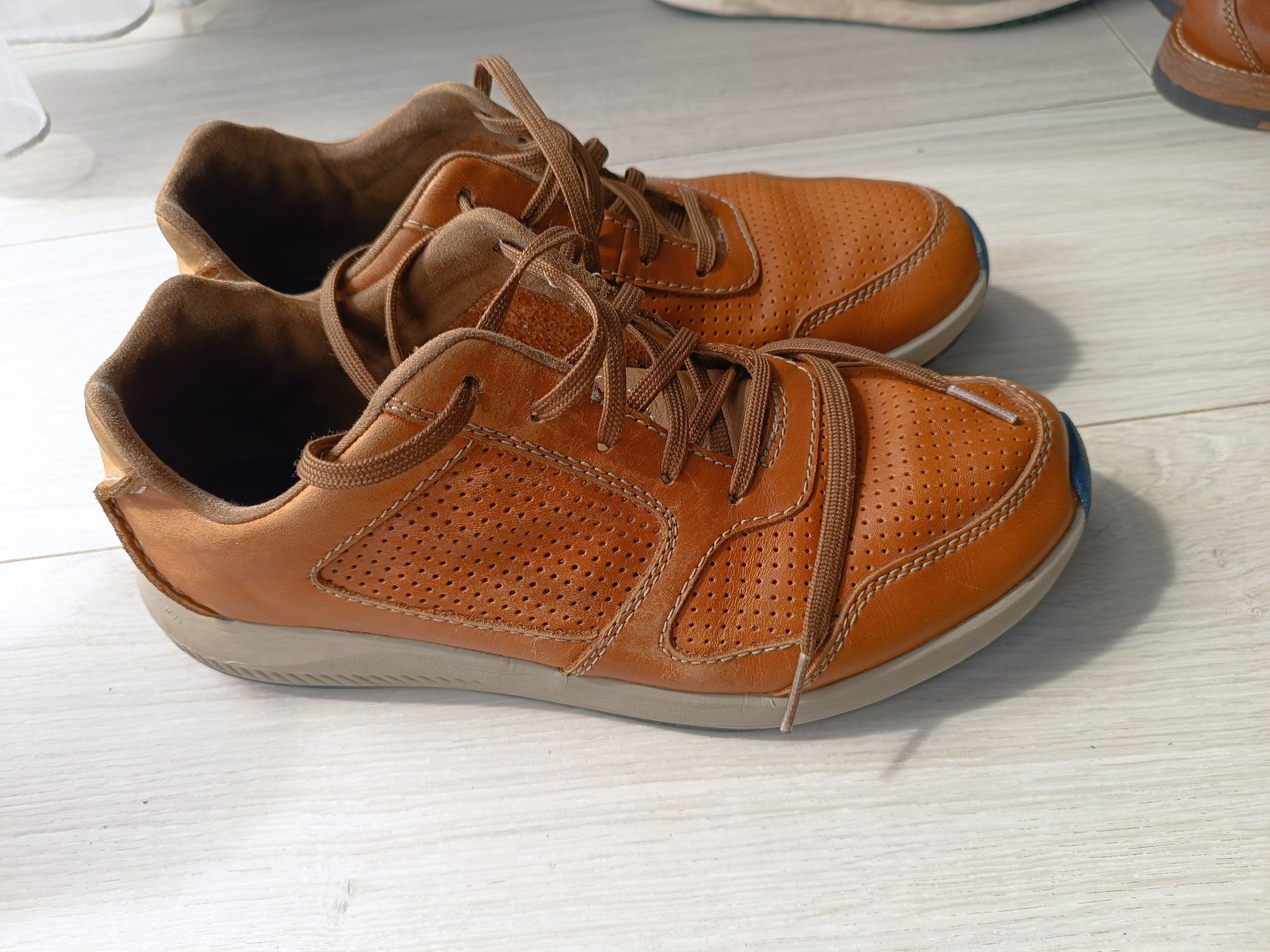 Кроссовки clarks 42