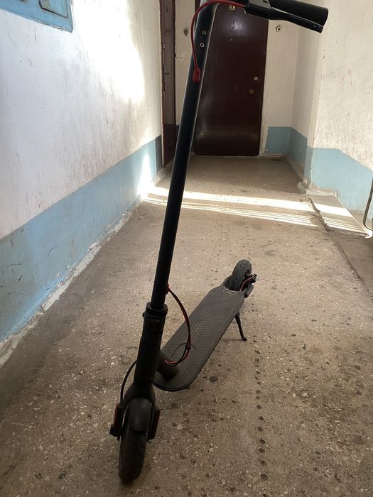 Електросамокат М365 Xiaomi Mi Scooter Essential Чорний Pro версія