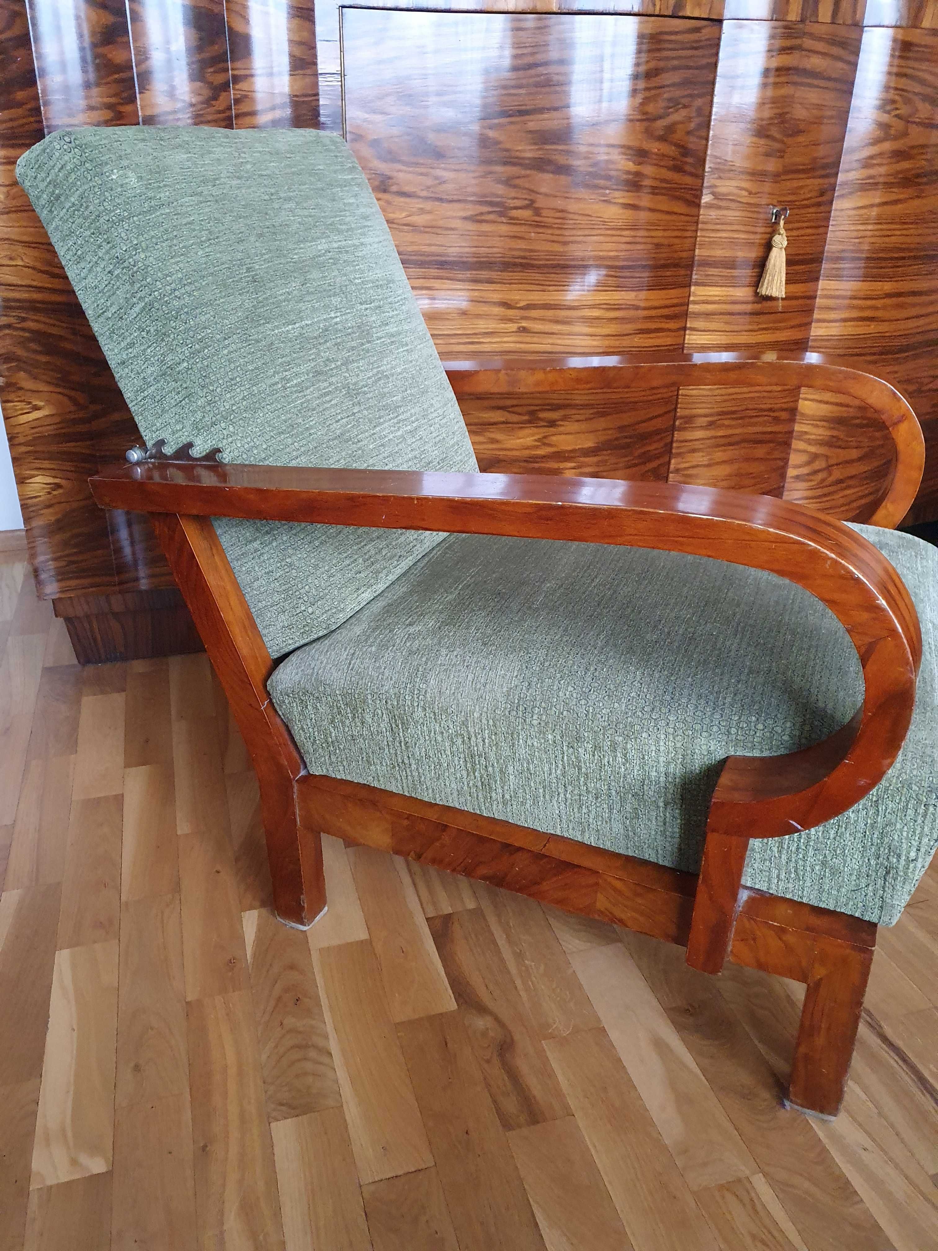Fotel leniwiec Art Deco Polska lata 30-te z regulowanym oparciem.