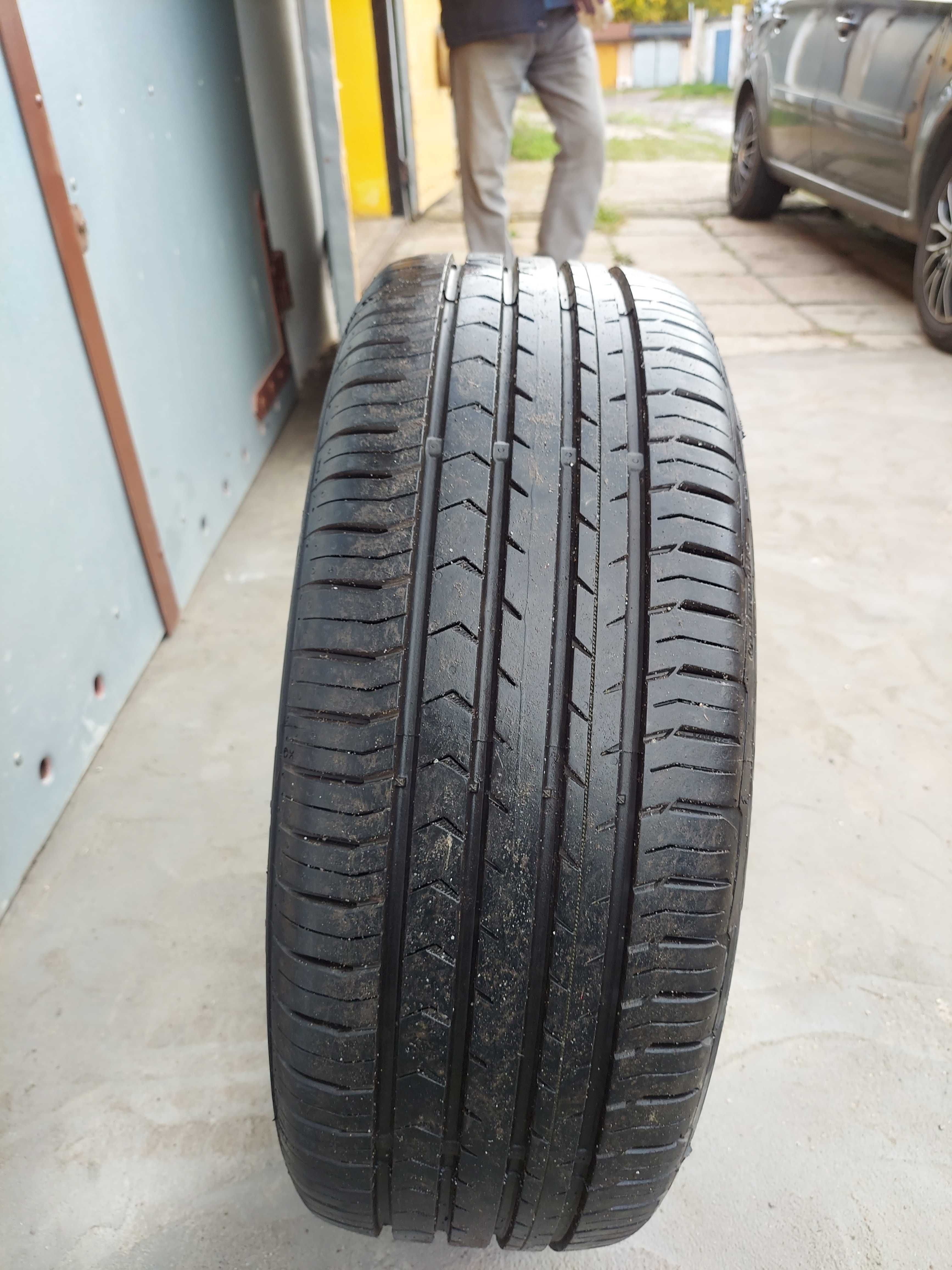 Opony letnie Continental  205/55/R17