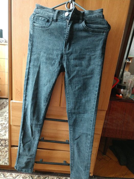 Джинси жіночі скінні чорні висока посадка