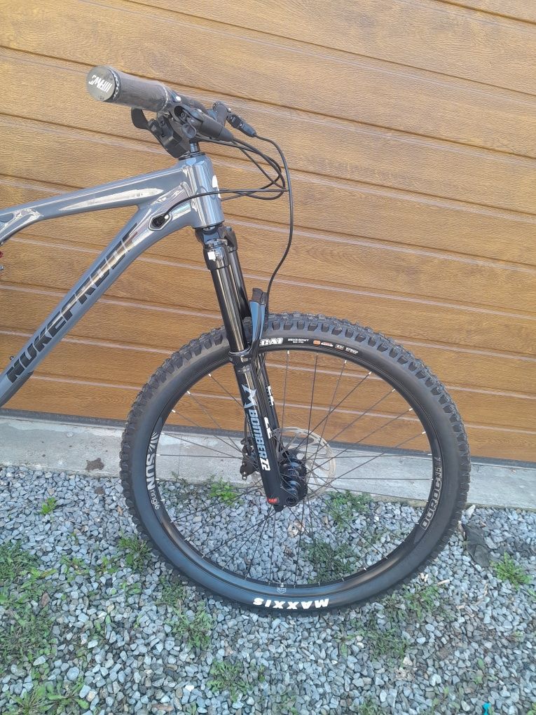 Nowy Nukeproof reactor 290