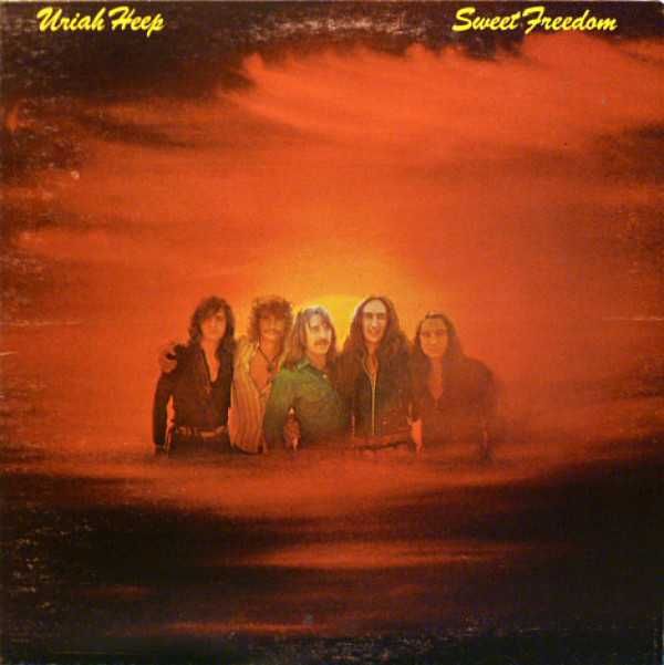 Фирменные пластинки групп Pink Floyd и Uriah Heep