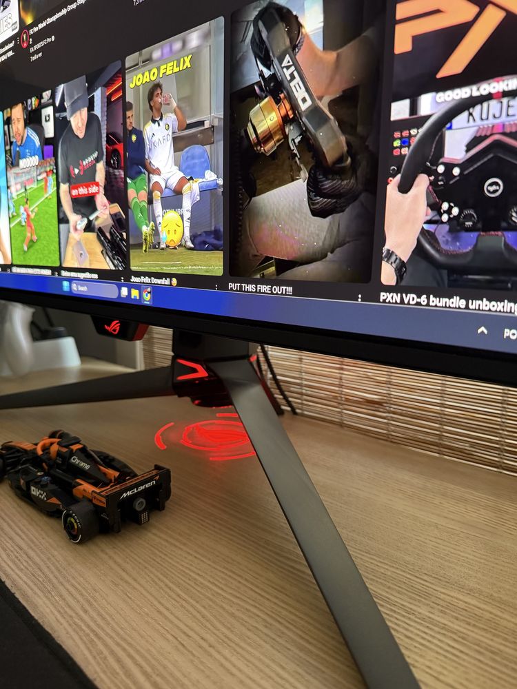 Asus Rog Swift PG32UCDM 32” 4K OLED 240Hz