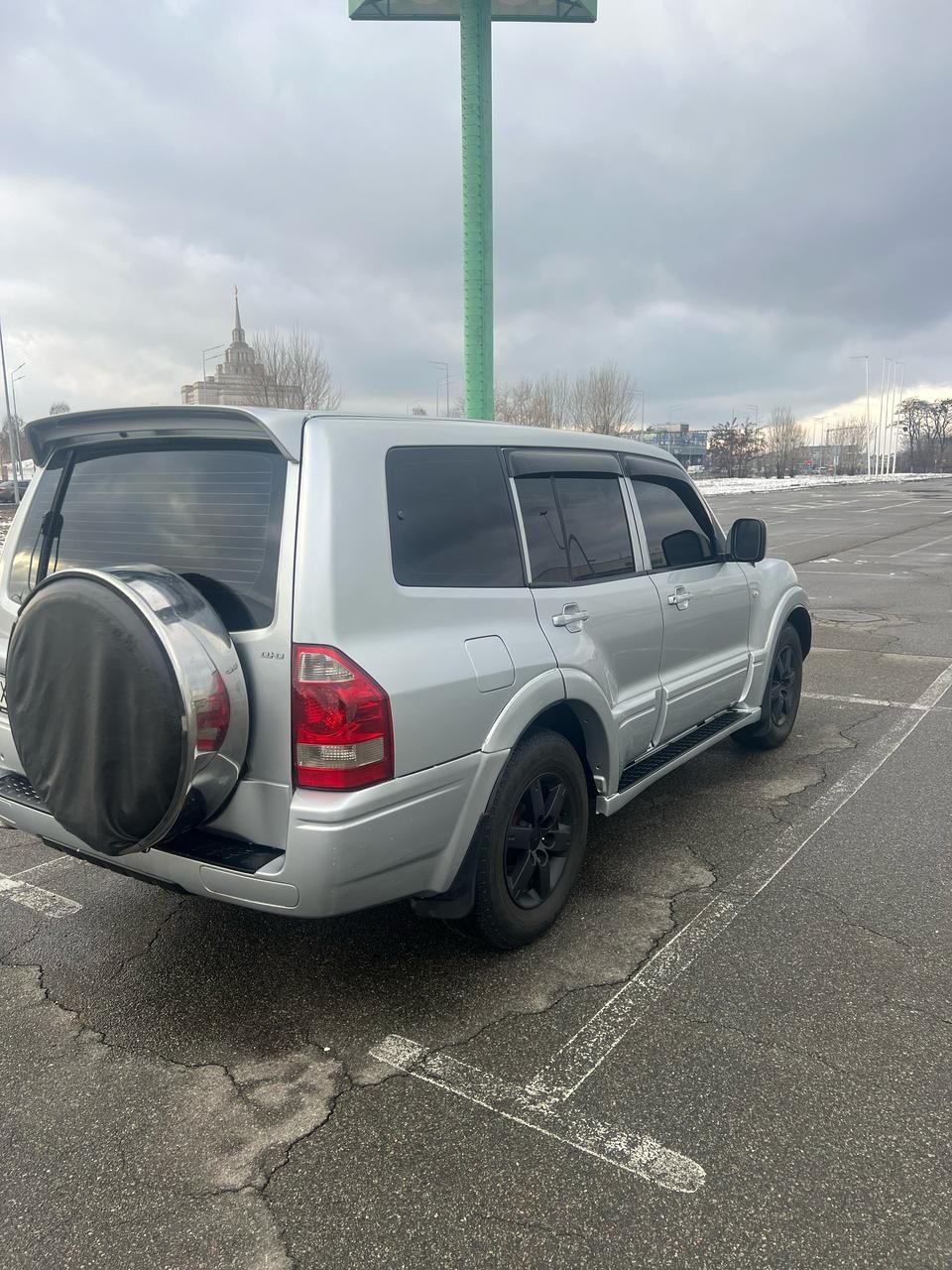 Mitsubishi Pajero Wagon 3.2 DI обмін на легкове