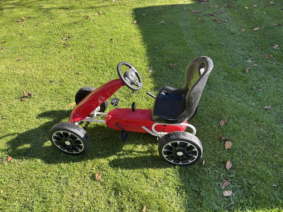 Gokart ABARTH Sport dla Dzieci na Pedały - Czerwony z Kołami EVA