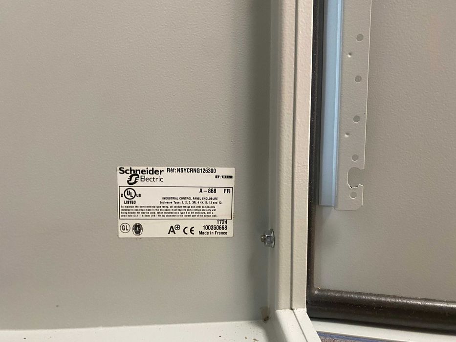Skrzynka budowlana, Obudowa CRNG Schneider Electric NSYCRNG126300