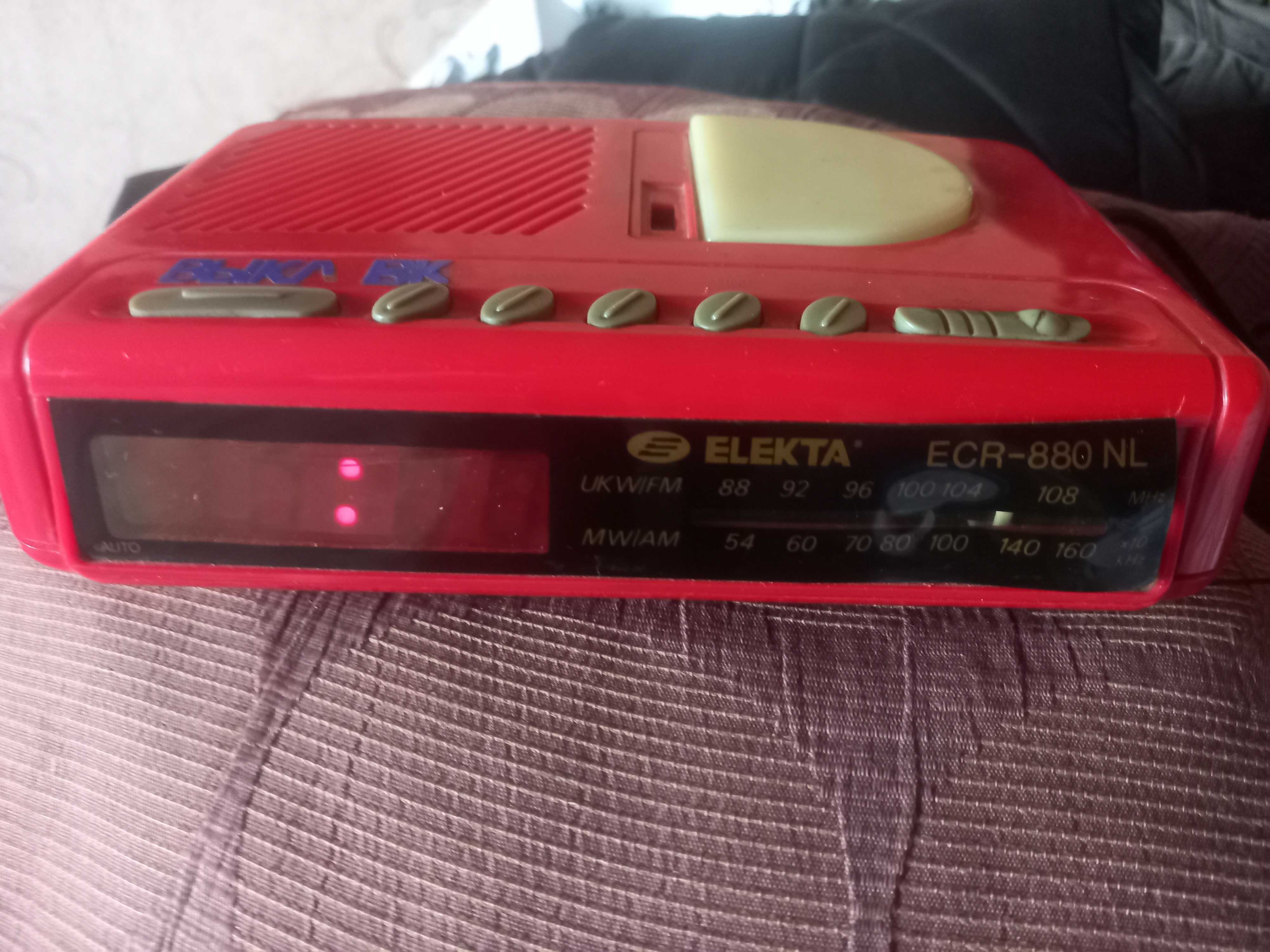 Радіогодинник Elekta ECR-880 NL Японія