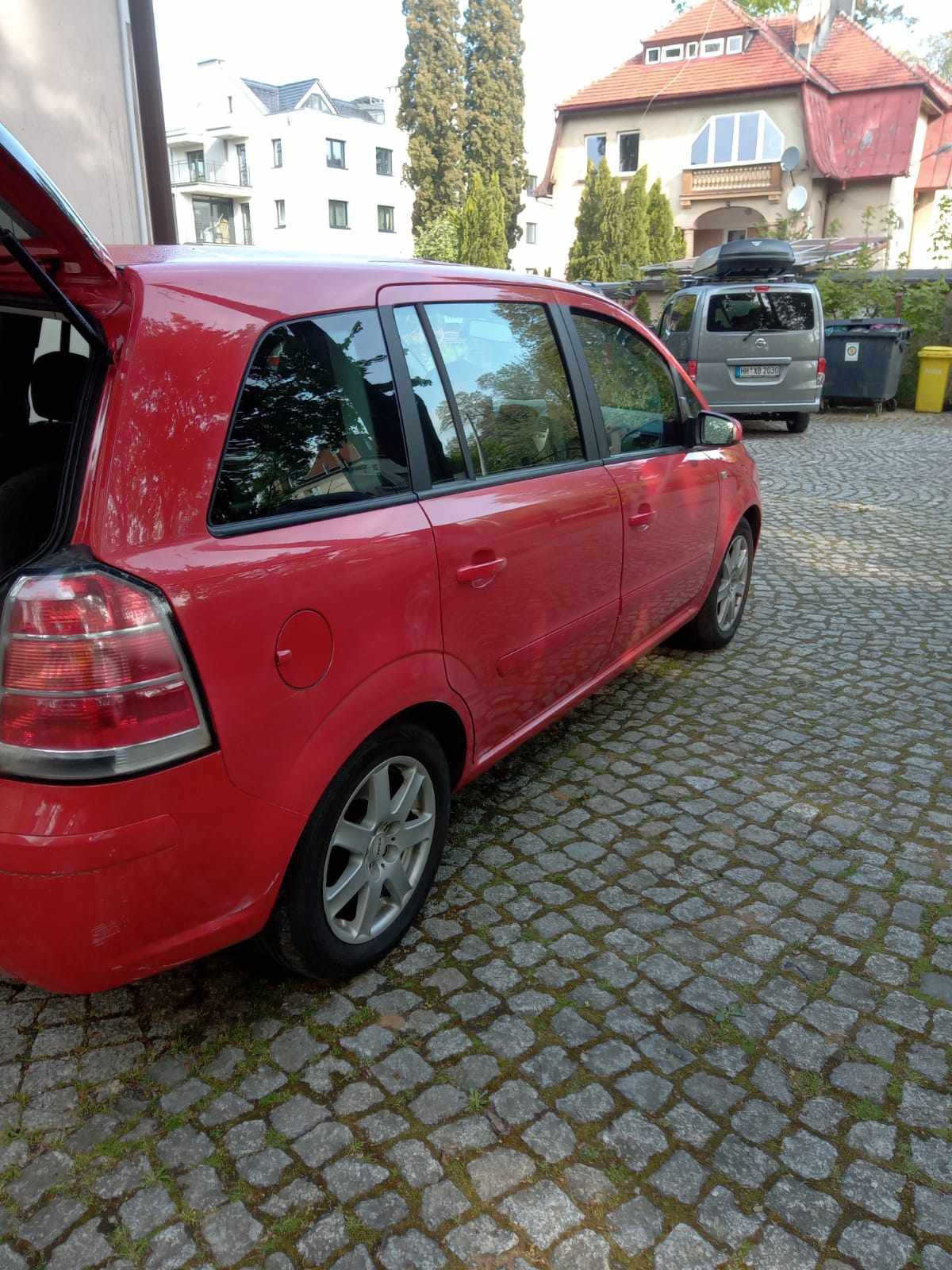 Opel Zafira b 1.9DCI 2006