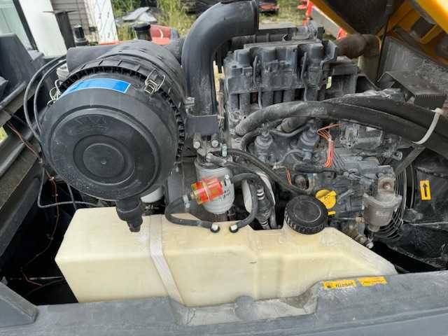 Kompresor śrubowy Atlas Copco XAS 47, netto: 27.000 PLN.