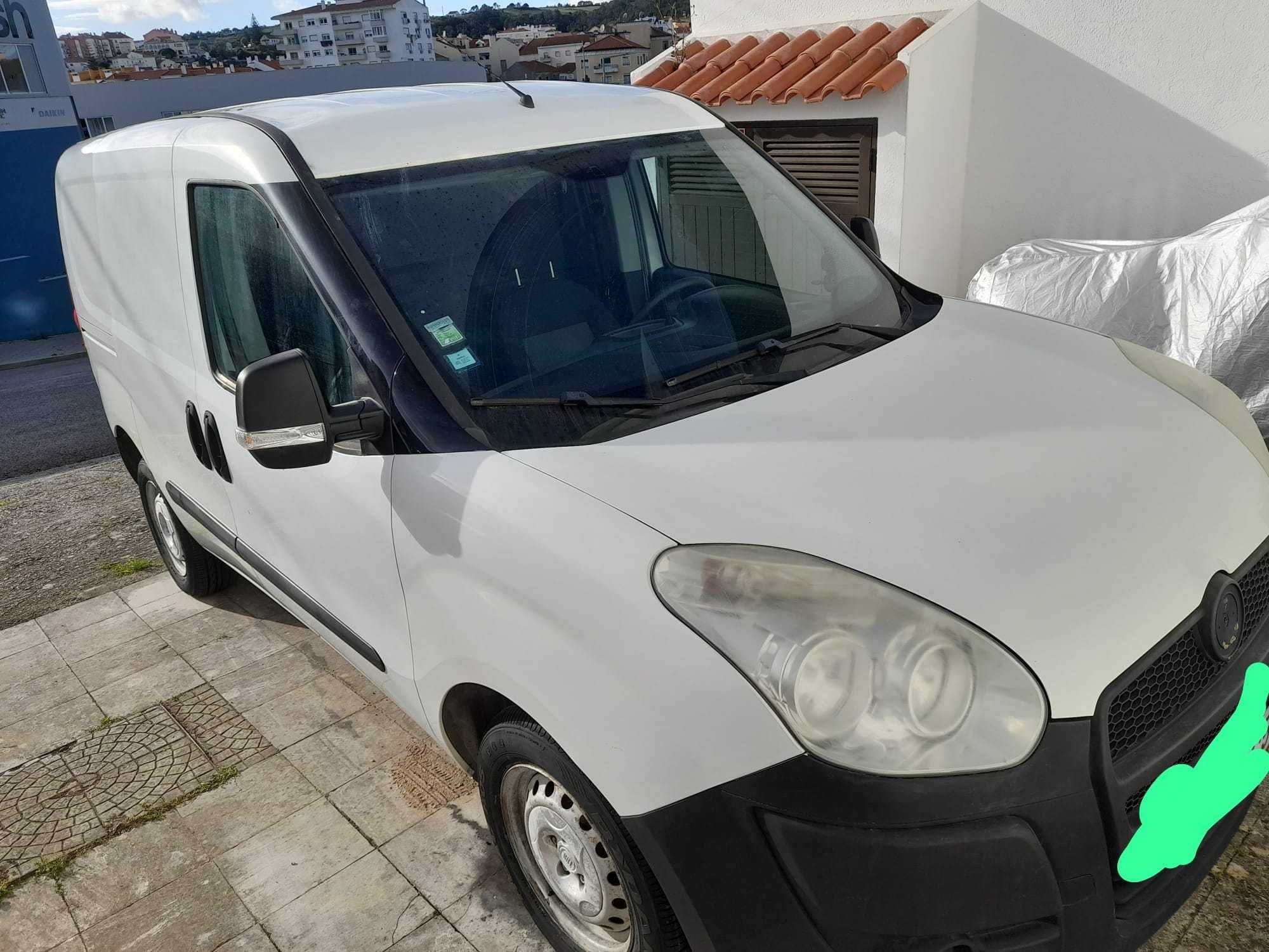 Fiat Doblo carrinha carro