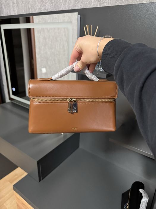 Сумка JW PEI Thea Top Handle Bag