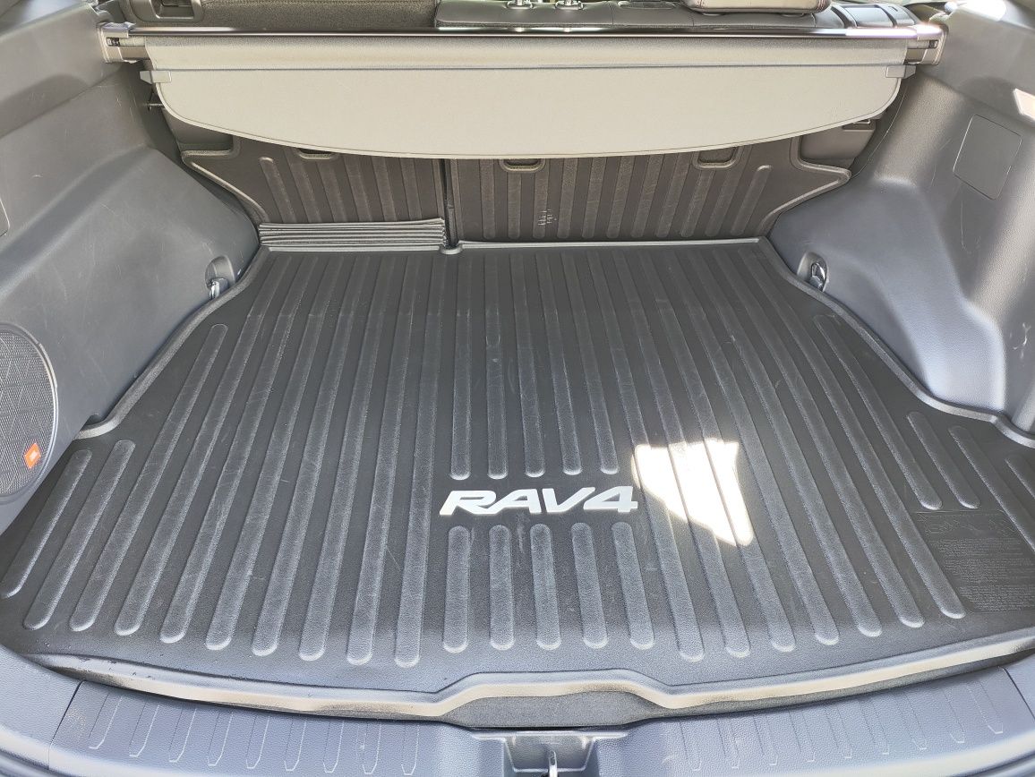 2023 Toyota RAV4 hybrid plug-in PHEV