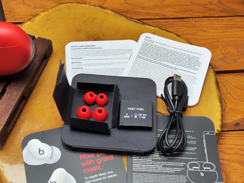 Słuchawki dokanałowe BEATS Studio Buds ANC Czerwony Gwarancja