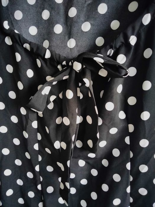 Vestido preto curto