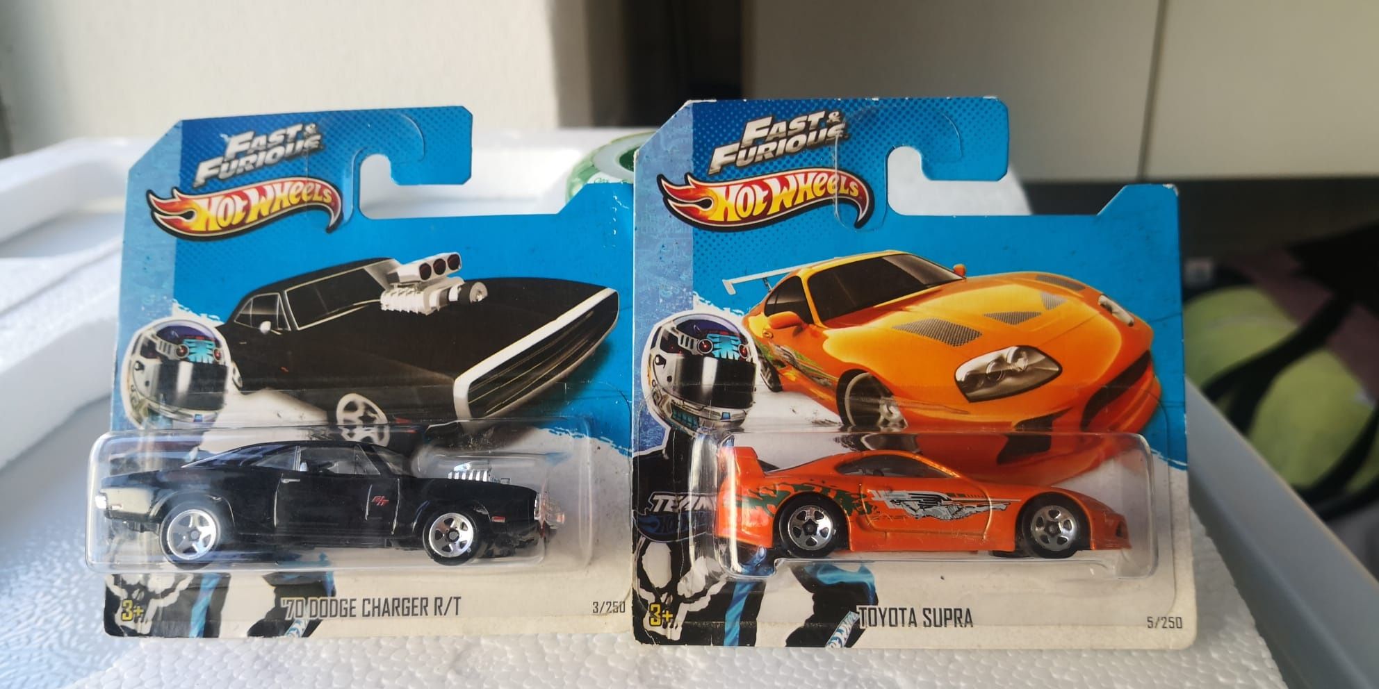 2 miniaturas hot wheels fast and furious