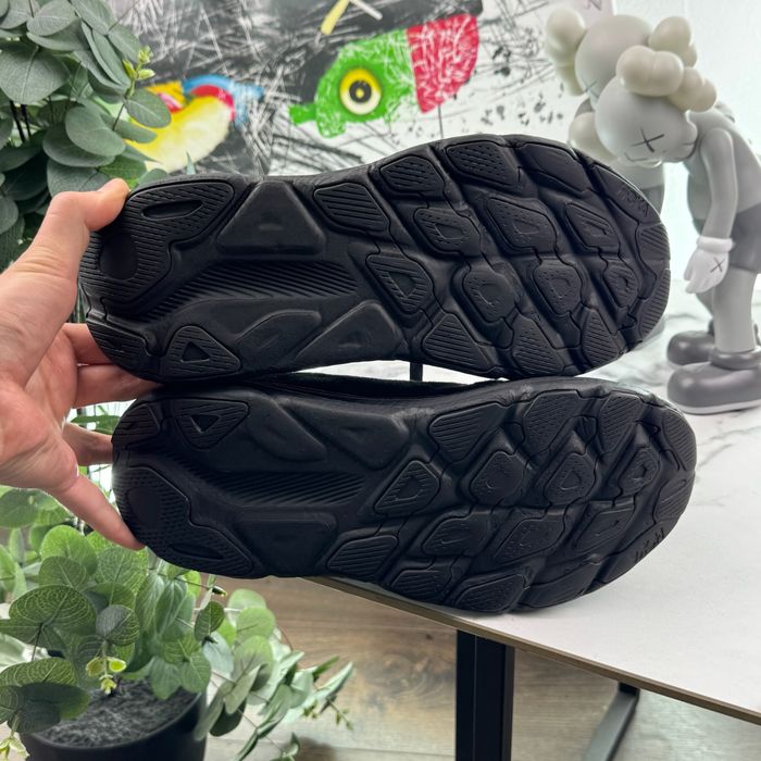 Кросівки Hoka Clifton 9 44 розмір Е6379