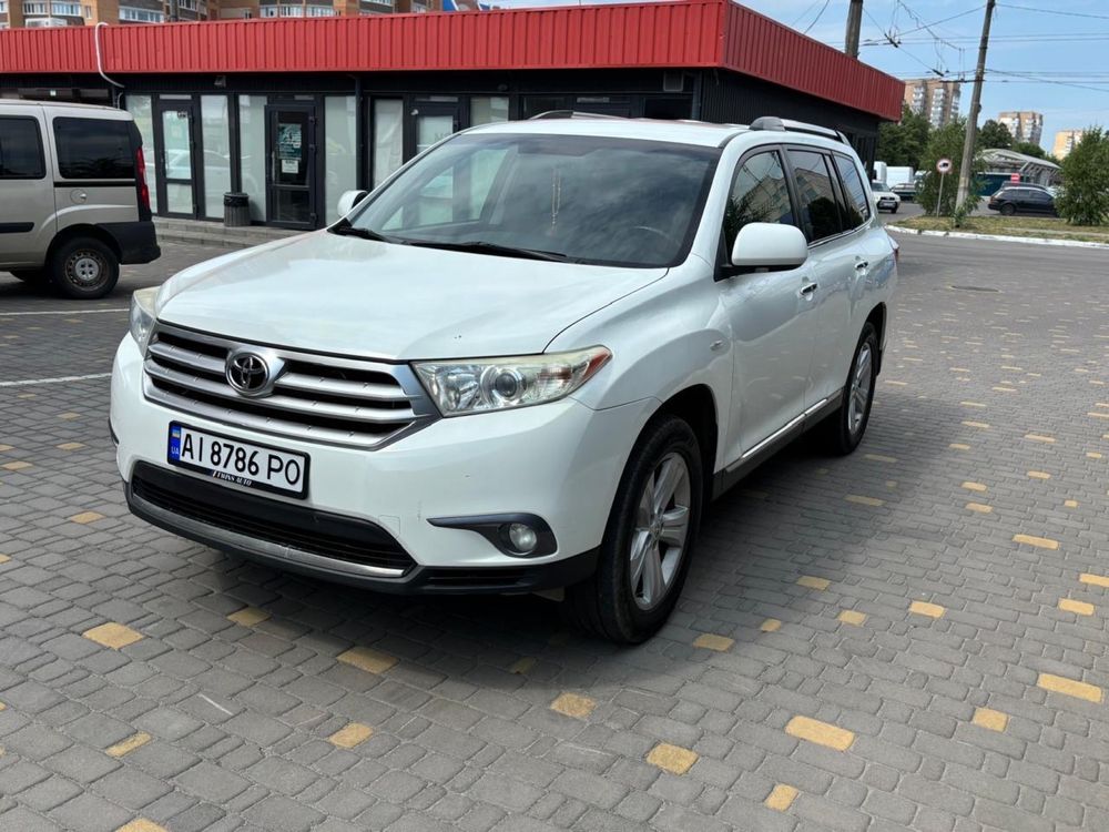 Toyota highlander