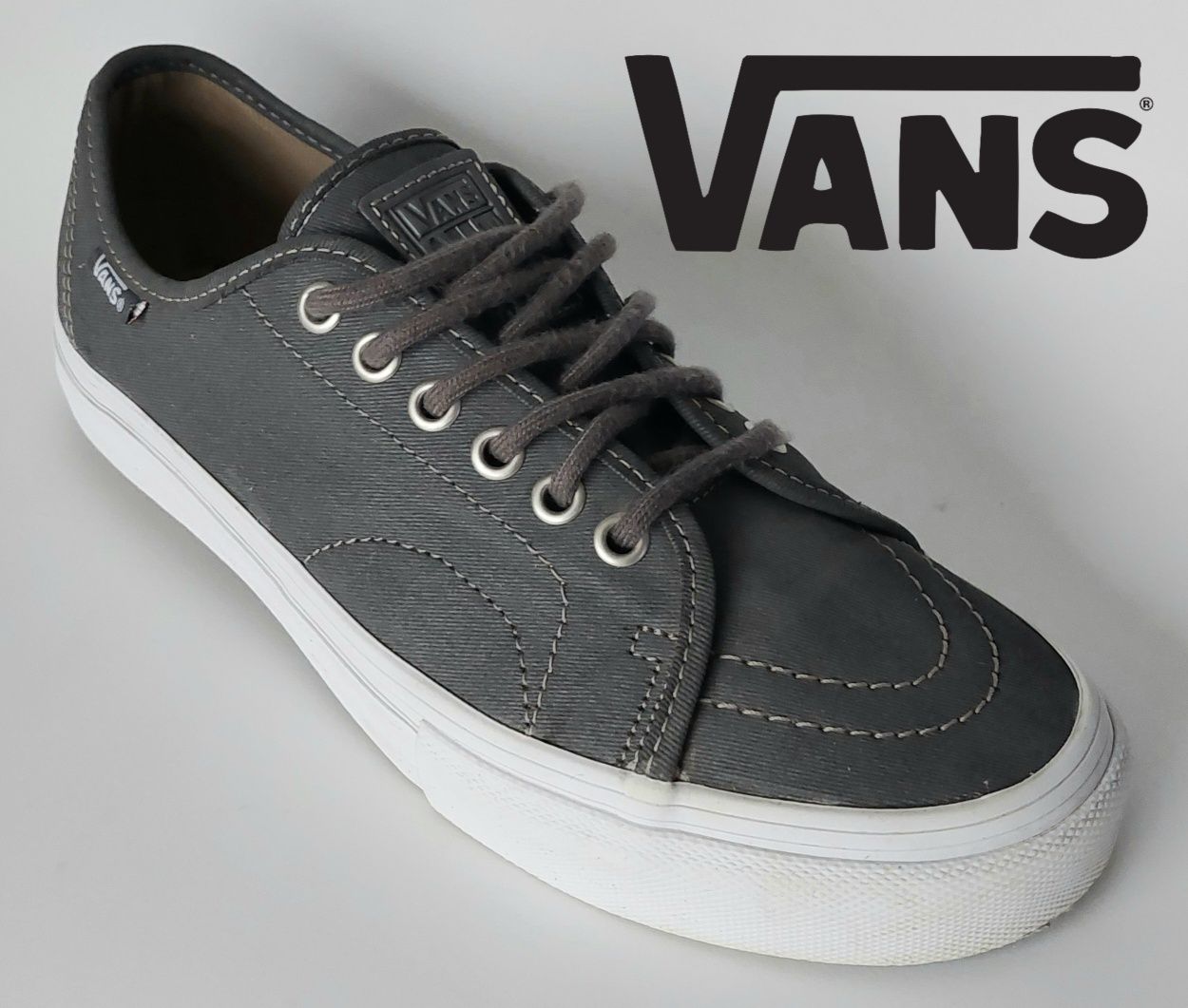 Buty Vans Pro  AV Classic Waxed roz.39 Woskowane
Buty Vans Pro  AV Cla