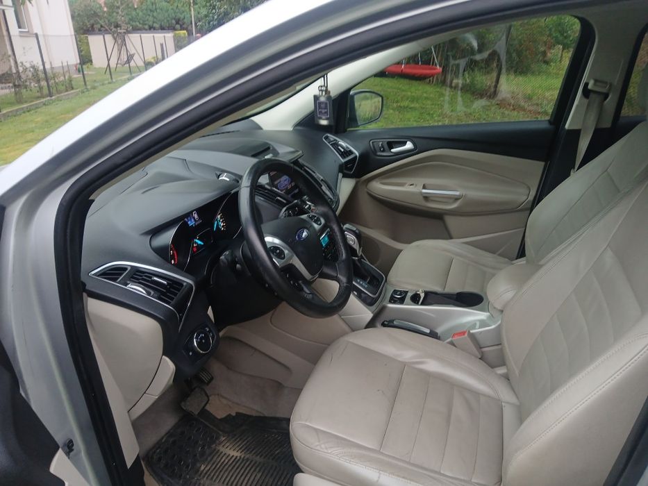Srrzedam Ford Escape