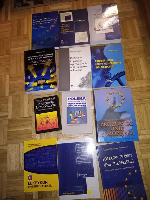 Unia Europejska 12 ksiazek ekonomia traktaty filary podreczniki