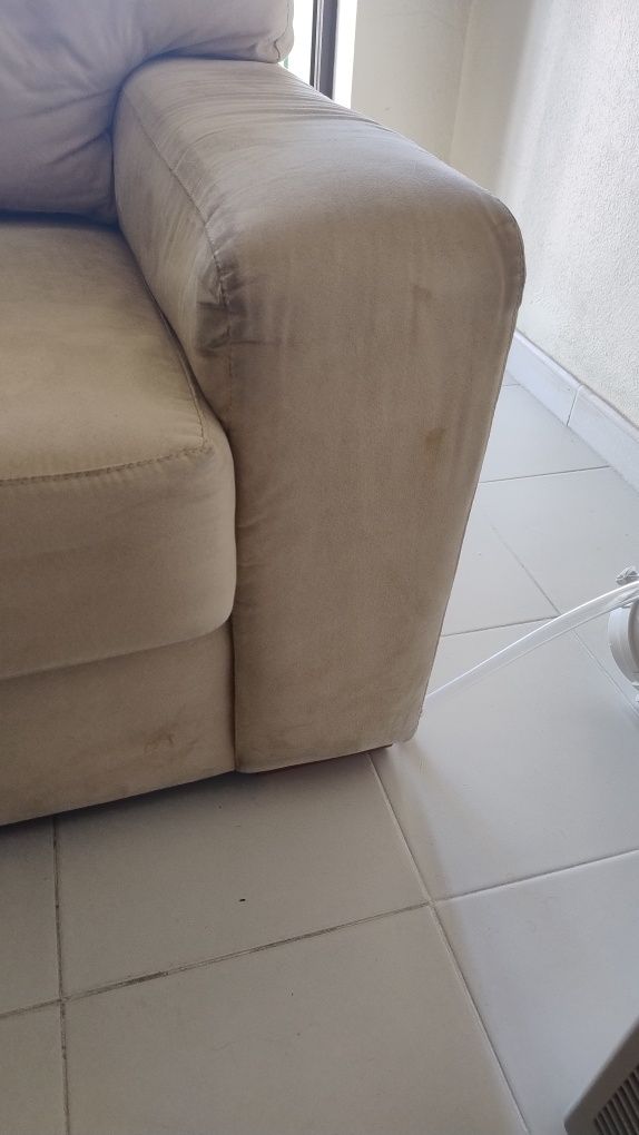 Sofá com 2 lugares