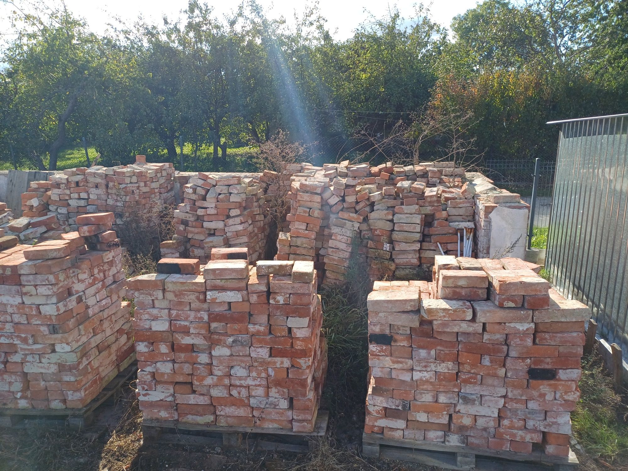 Cegła z rozbiórki