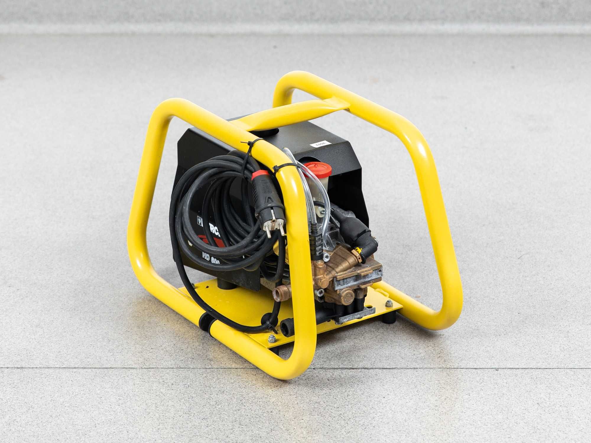 MYJKA CIŚNIENIOWA KARCHER HD 600 CAGE 110bar 650l/h 230V 2100 netto