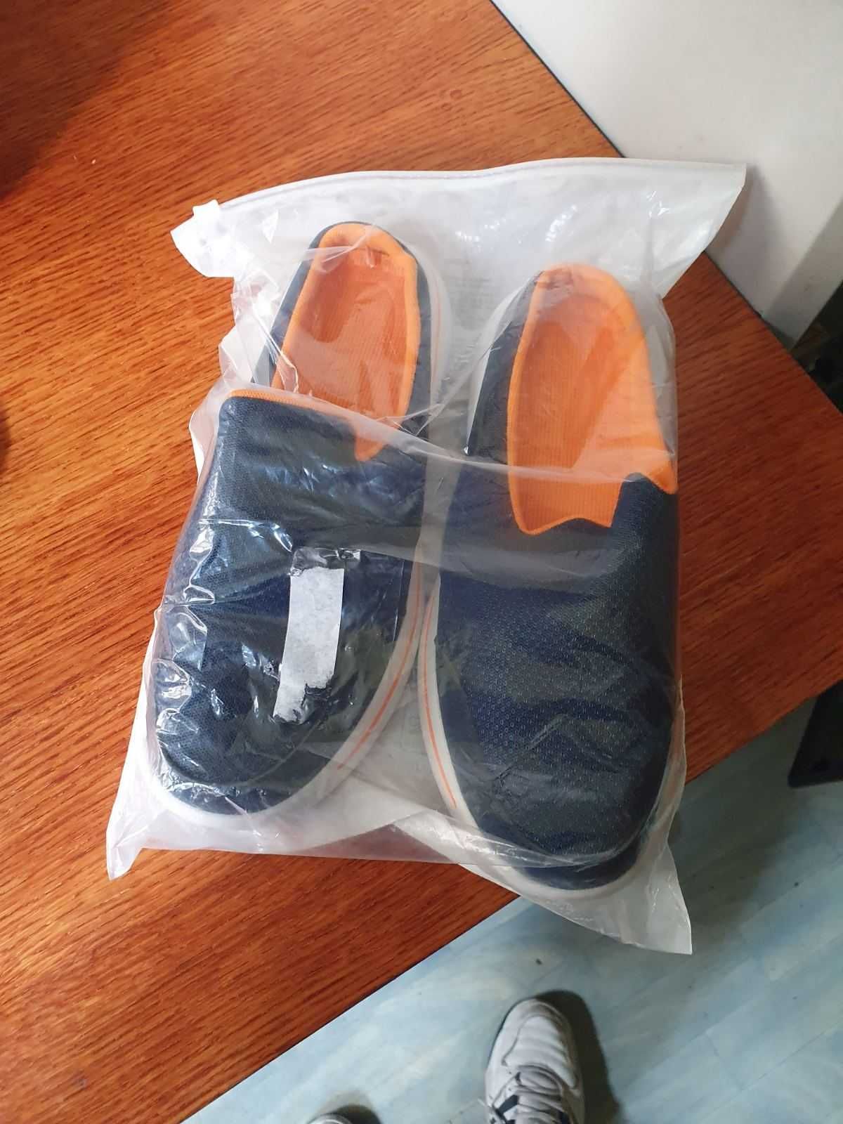 Літнє чоловіче взуття