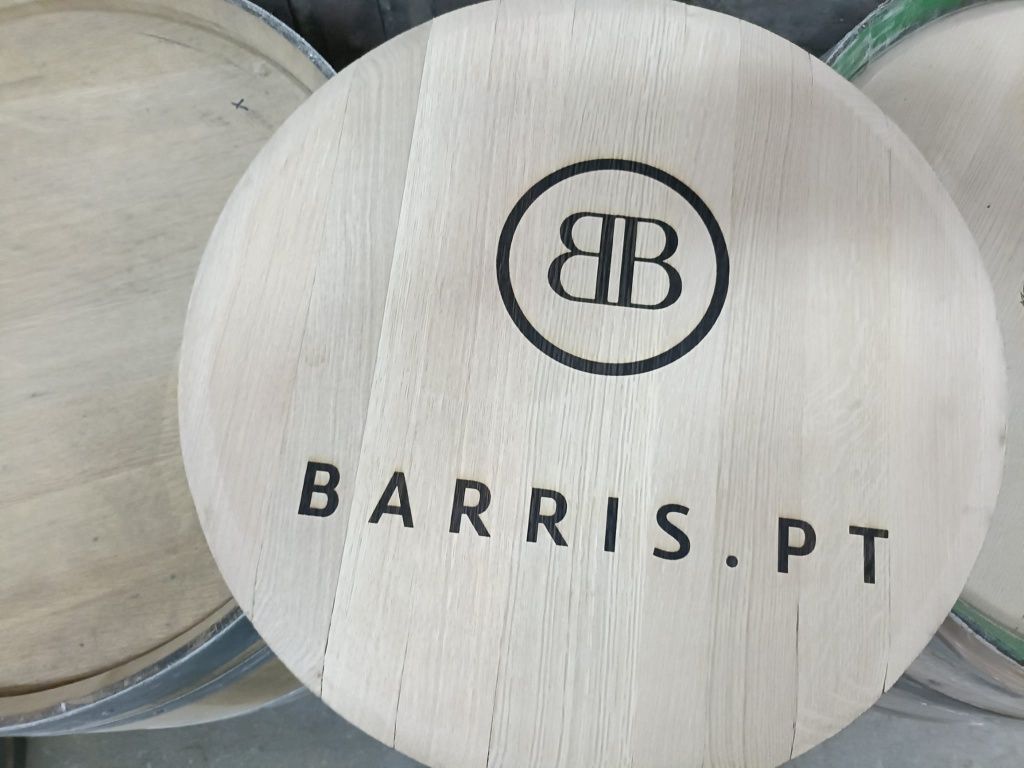 Barris/Barricas/Pipos/Pipas em madeira