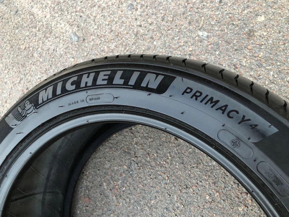 Шина одна Michelin Primacy 4 245/45 R18 одиночка