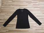 H&M L.O.G.G. czarna bluzka basic z dekoltem V, rozmiar S