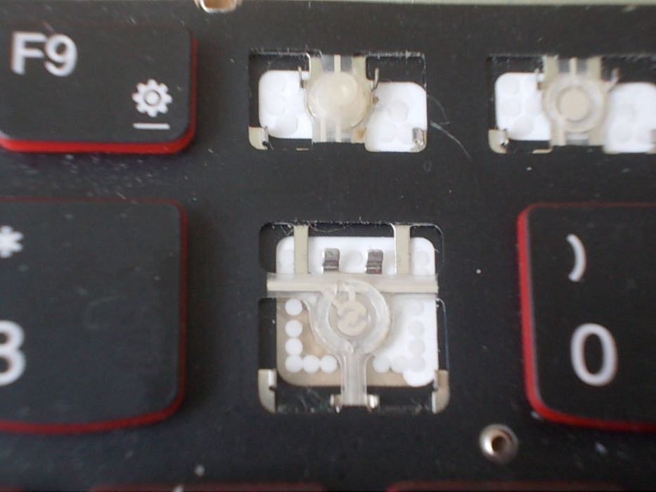 Klawisz i zaczep do laptopa LENOVO Y50-70 Y50-70A Y50-80 Y70-70 Y70
