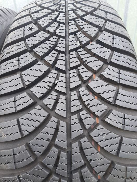 2x Opony zimowe 195/60R15 GoodYear UltraGrip 9+ 7mm