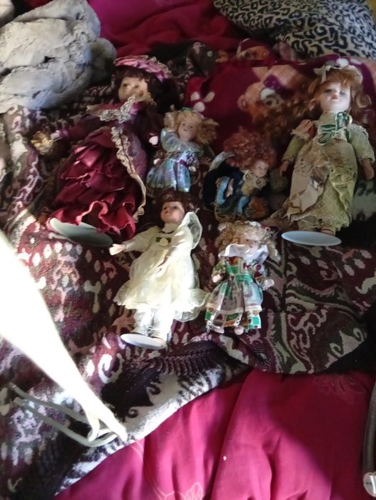 Bonecas de porcelana a partir de 1 euro