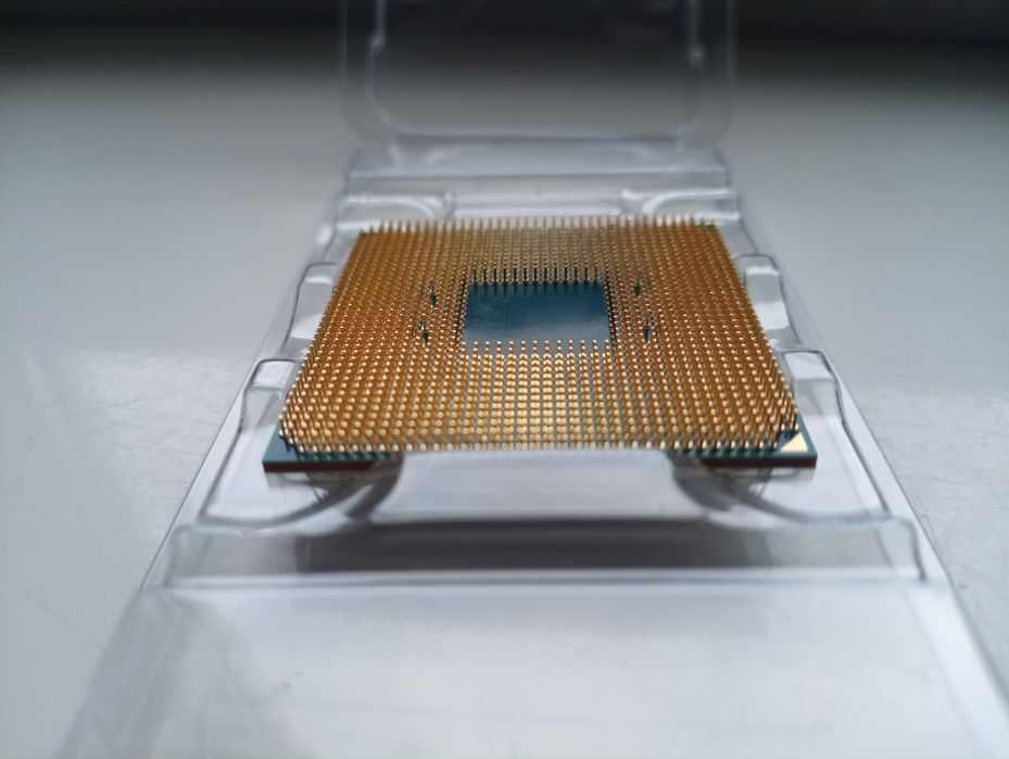 AMD Ryzen 5 1600 z chłodzeniem