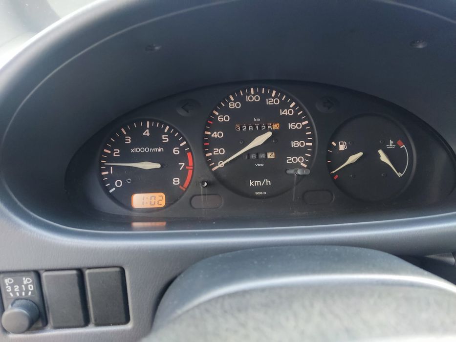 Micra ano 98 top