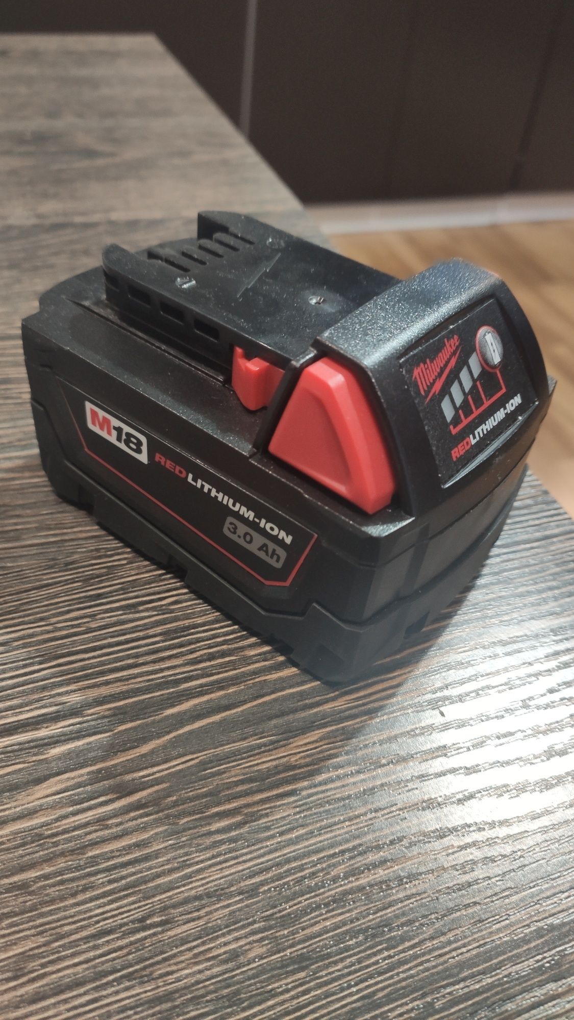 Bateria Milwaukee M18 3Ah