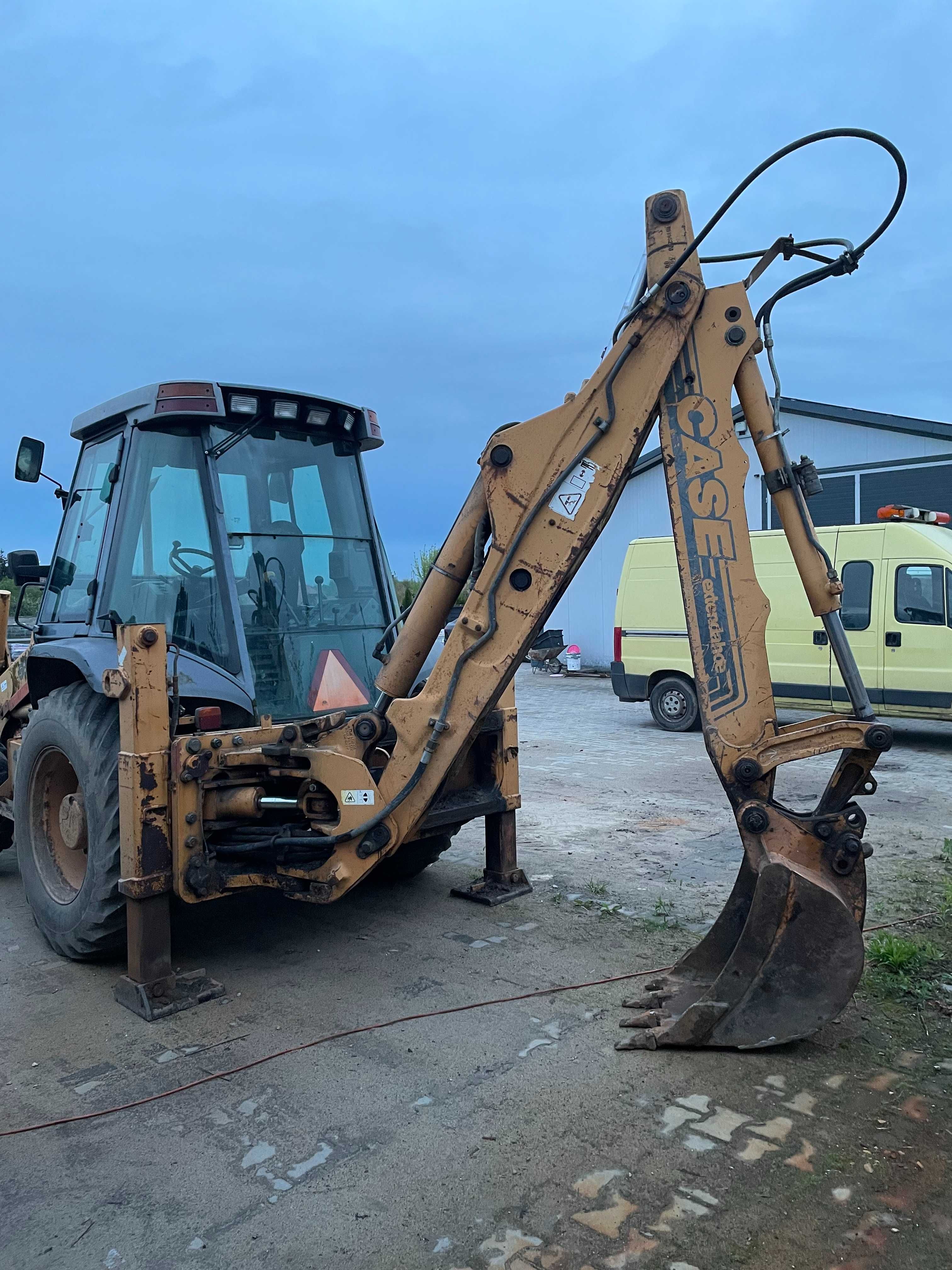 Koparko-ładowarka CASE 580 SLE 2001r