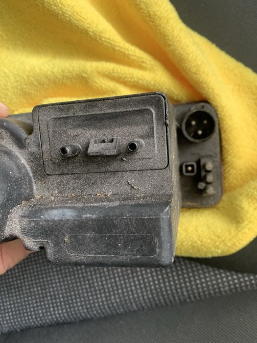 Pompka centralnego zamka pod fotele ortopedyczne mercedes w124/201