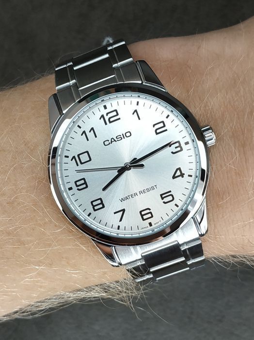 Часы мужские CASIO MTP-V001D Оригинал Гарантия Годинник Касио Кварцевы