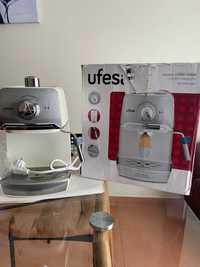 Máquina de café manual - Ufesa