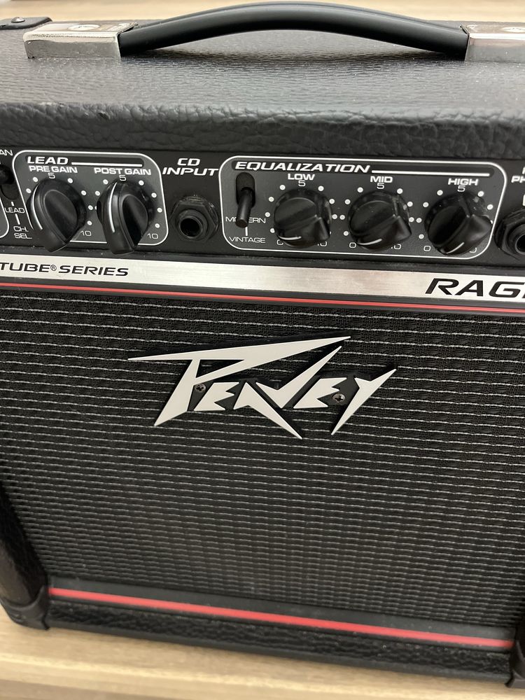 Peavey TransTube Rage 158 гитарный комбо, 1x8 | 15 Вт