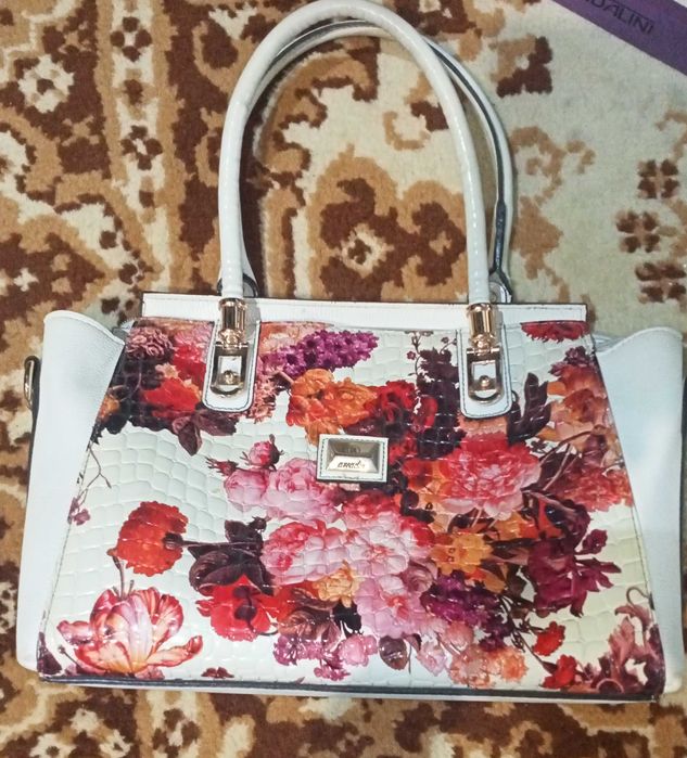 Продам жіночі сумки