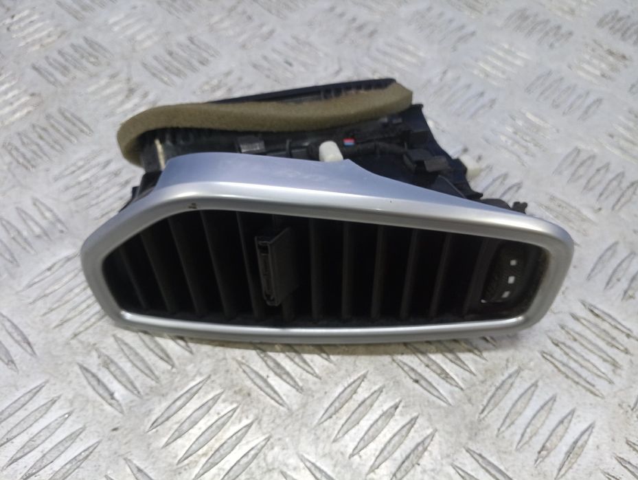 Дефлектор обдування салону лівий Porsche Cayenne 9Y0 Порш Каен Q7 4M